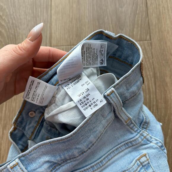 Levis light wedgie straight leg Size 24 - Picture 4 of 5